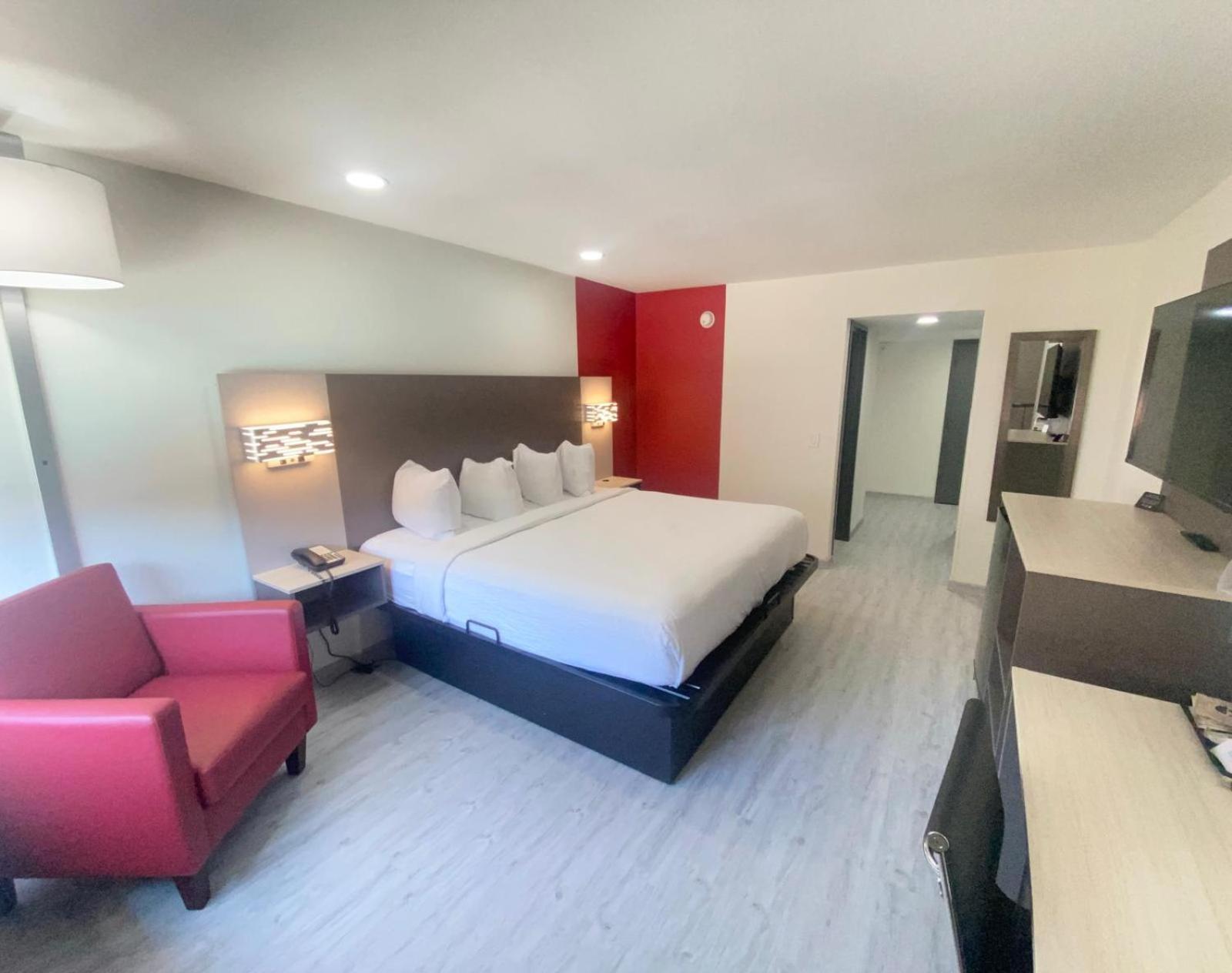 Ramada By Wyndham Tuscaloosa Hotel Kültér fotó