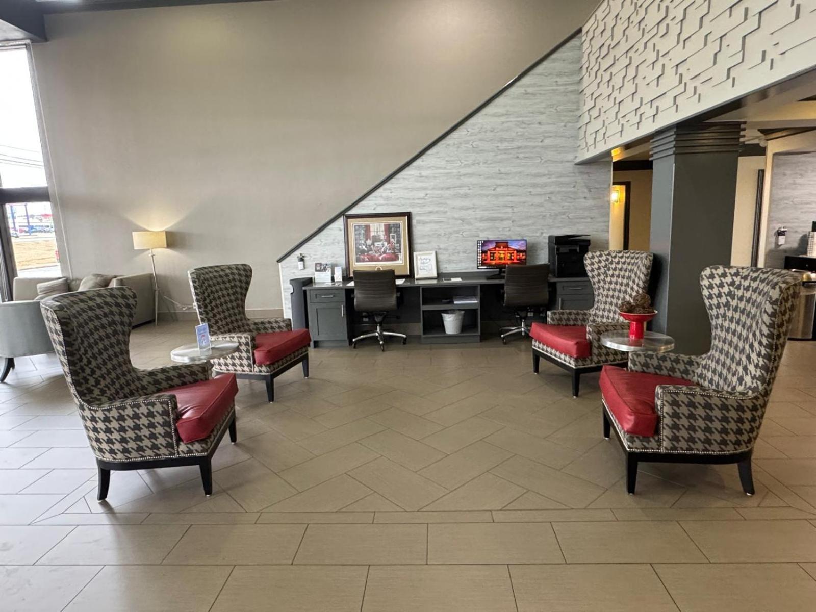 Ramada By Wyndham Tuscaloosa Hotel Kültér fotó